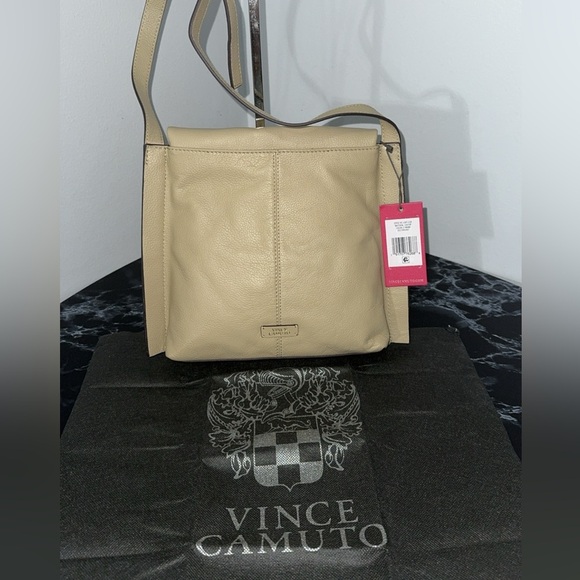 VINCE CAMUTO Handbag Livy Leather Crossbody Light Khaki Purse AUTHENTIC NWT - Picture 9 of 10